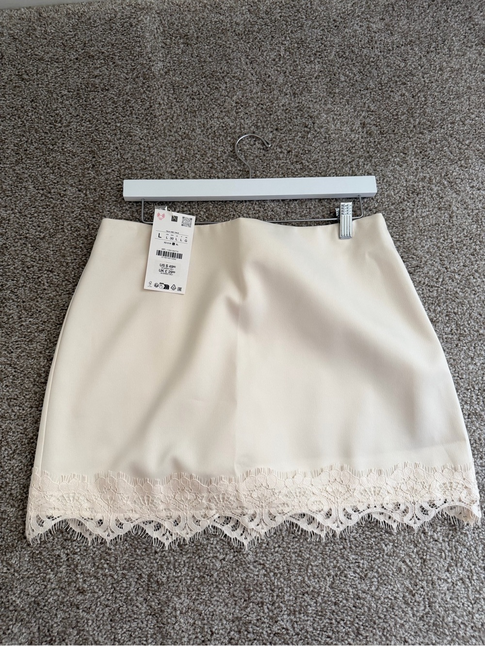 Zara Cream Lace-Trim Mini Skirt